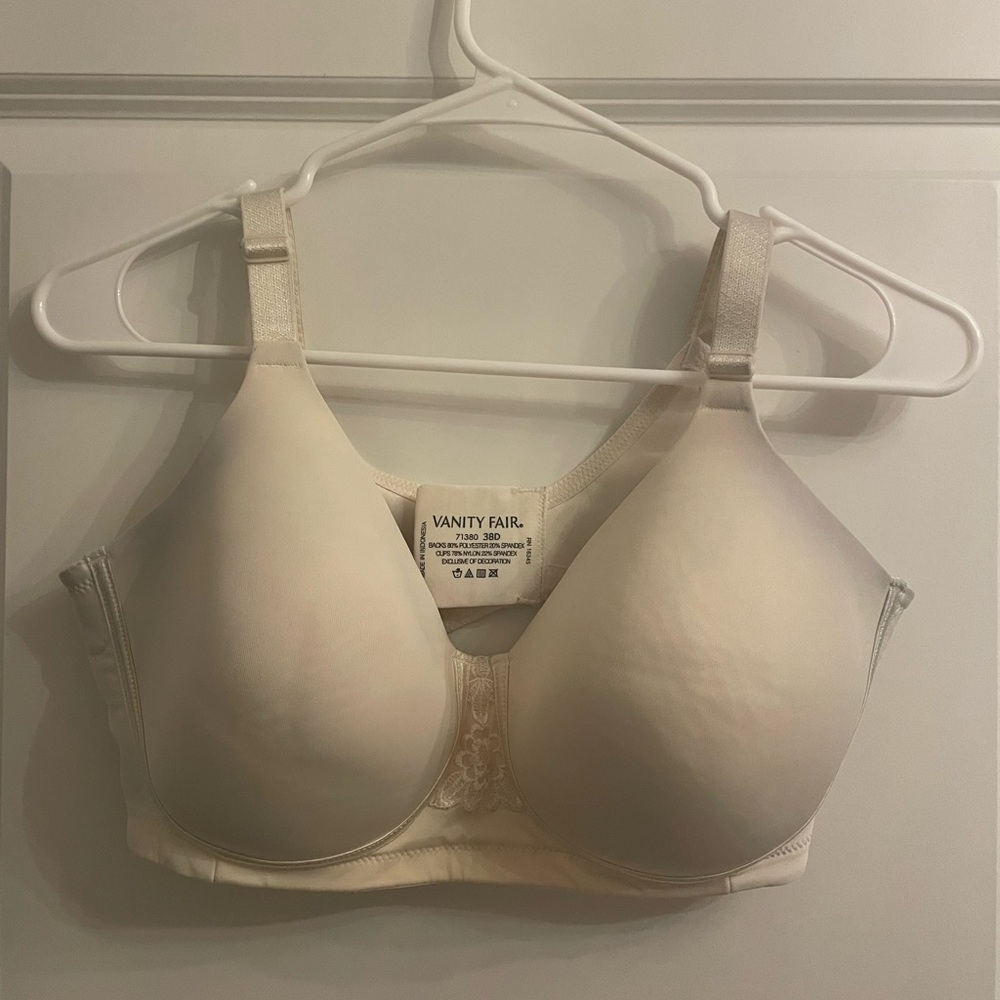 Vanity Fair Women's Elegant Cream Bra